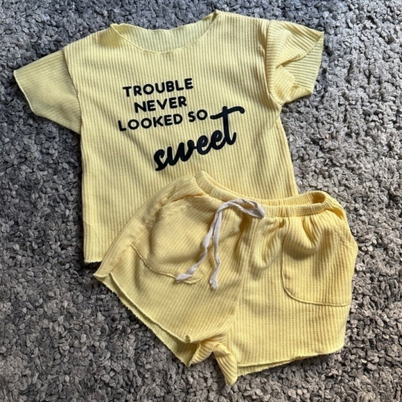 Custom print set - Picture 2 of 6